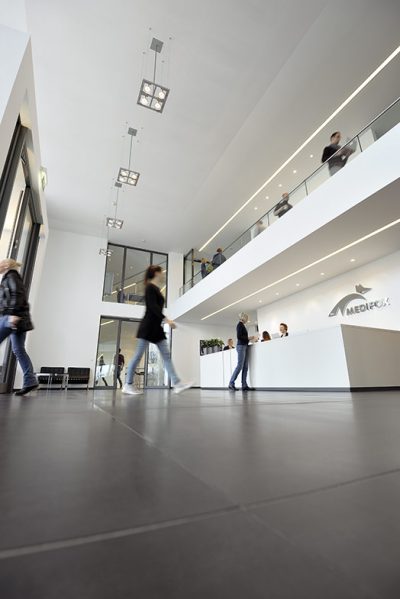 Imageaufnahmen Gesamtprospekt der MediFox GmbH von Fotograf Daniel Möller Hannover