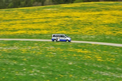 Werbeaufnahme Vet-Mobil für die Wirtschaftsgenossenschaft deutscher Tierärzte von Fotograf Daniel Möller aus Hannover