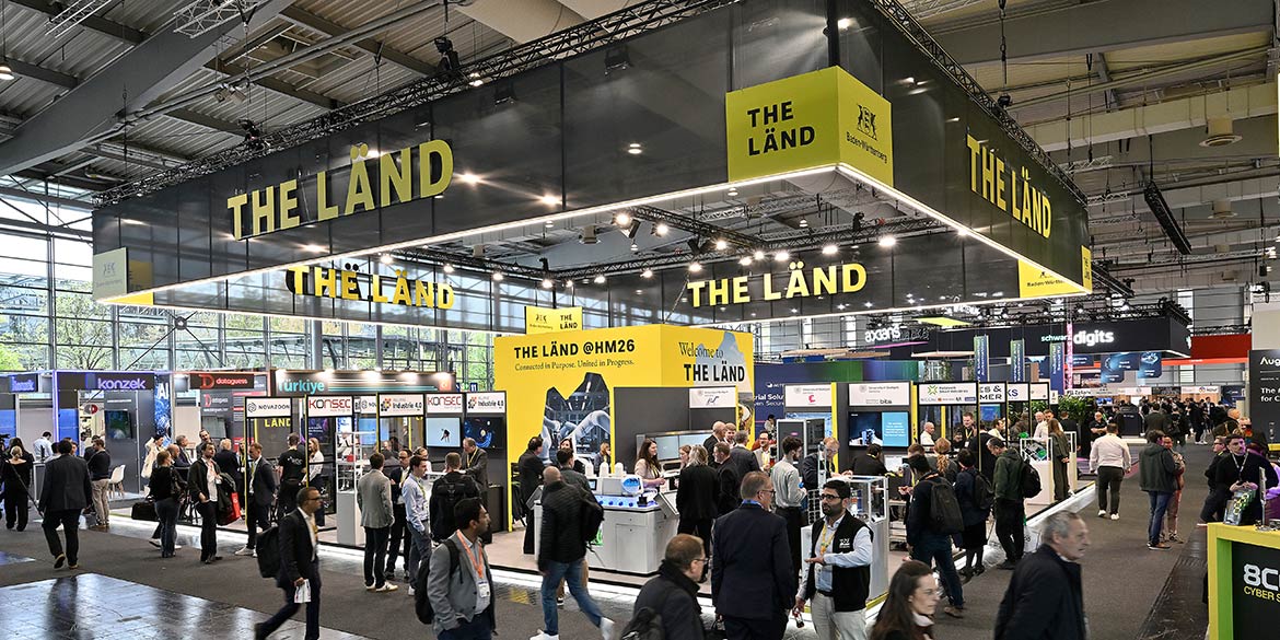 Making-of-Bild von Reportageaufnahmen des Messestands von Baden-Württemberg "The Länd" auf der HM 2026 mit Fotograf Daniel Möller aus Hannover