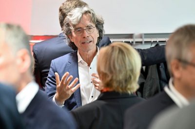 Reportageaufnahme von der Eröffnung "The Oat Factory" von frischli Milchwerke GmbH und H. & J. Brüggen KG von Fotograf Daniel Möller aus Hannover