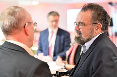 Reportageaufnahme von der Eröffnung "The Oat Factory" von frischli Milchwerke GmbH und H. & J. Brüggen KG von Fotograf Daniel Möller aus Hannover