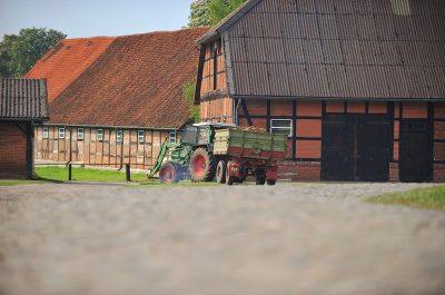 Werbeaufnahmen Serumwerk Memsen für die Wirtschaftsgenossenschaft deutscher Tierärzte Daniel Möller Fotograf Hannover