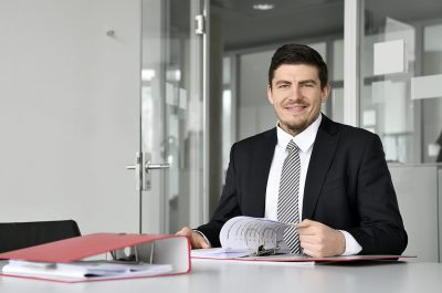 Businessportraits Hanomag Lohnhärterei von Fotograf Daniel Möller Hannover